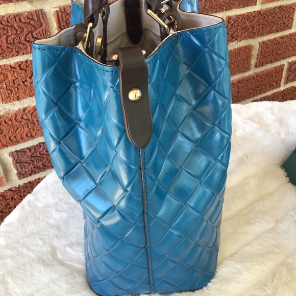 Dooney woven Barlow satchel basket weave embossed leather - Picture 4 of 16